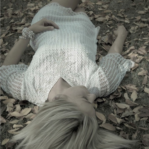 Vintage 1960’s 60s White Lace Beaded Go Go Dress Size XS/S Scalloped Hem Lined - Picture 3 of 11